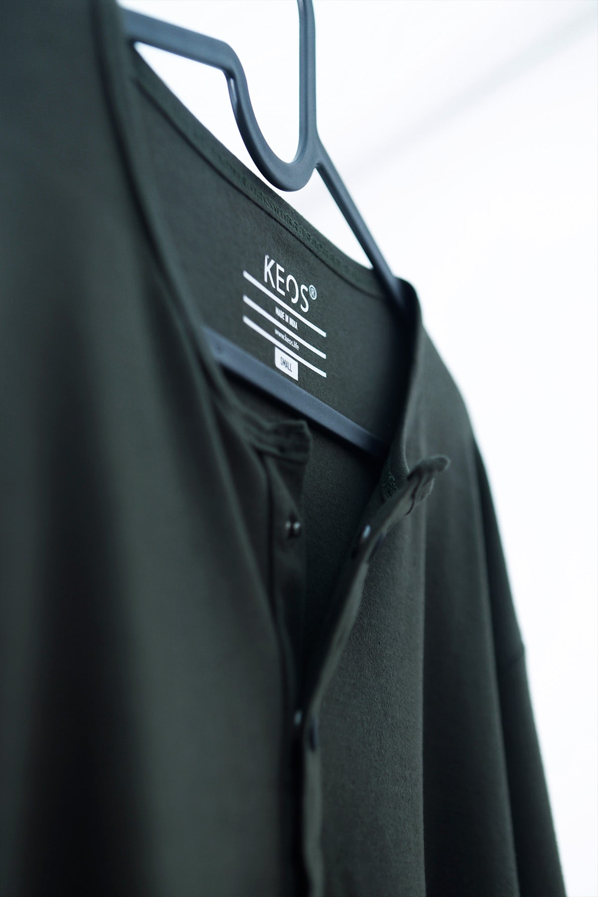 Men's Henley Shirt - Lunar Green - keos.life