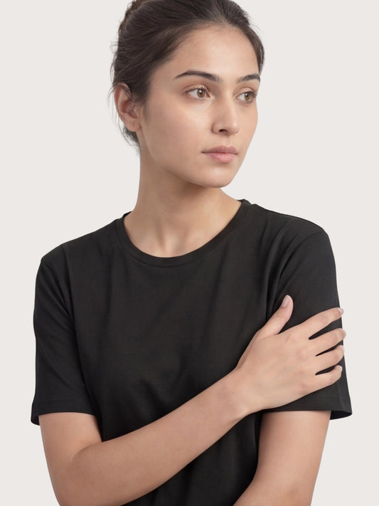 Black Organic Cotton Essential T-shirt