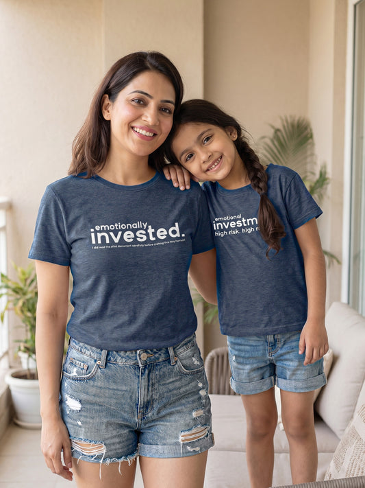 Mother & daughter matching outfit for happy vacation moments