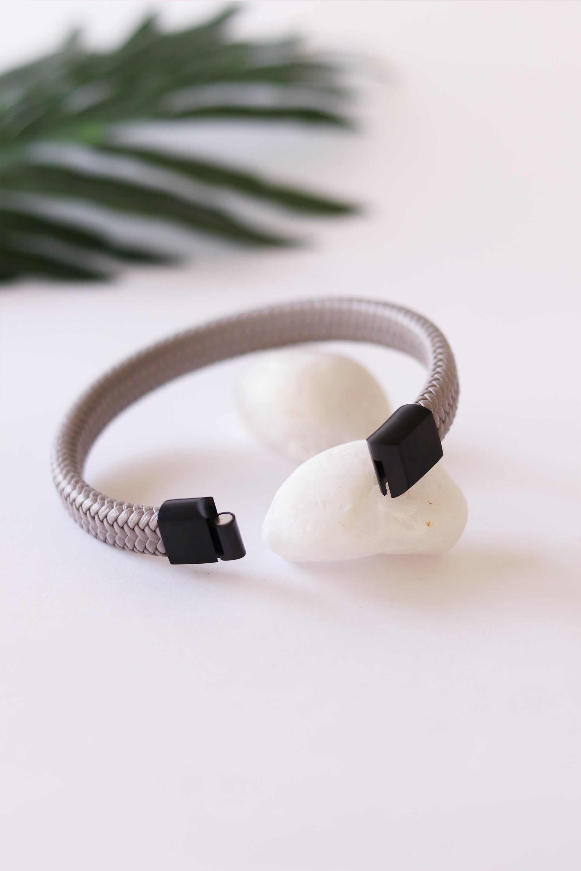 Magnetic Wrist Band - keos.life