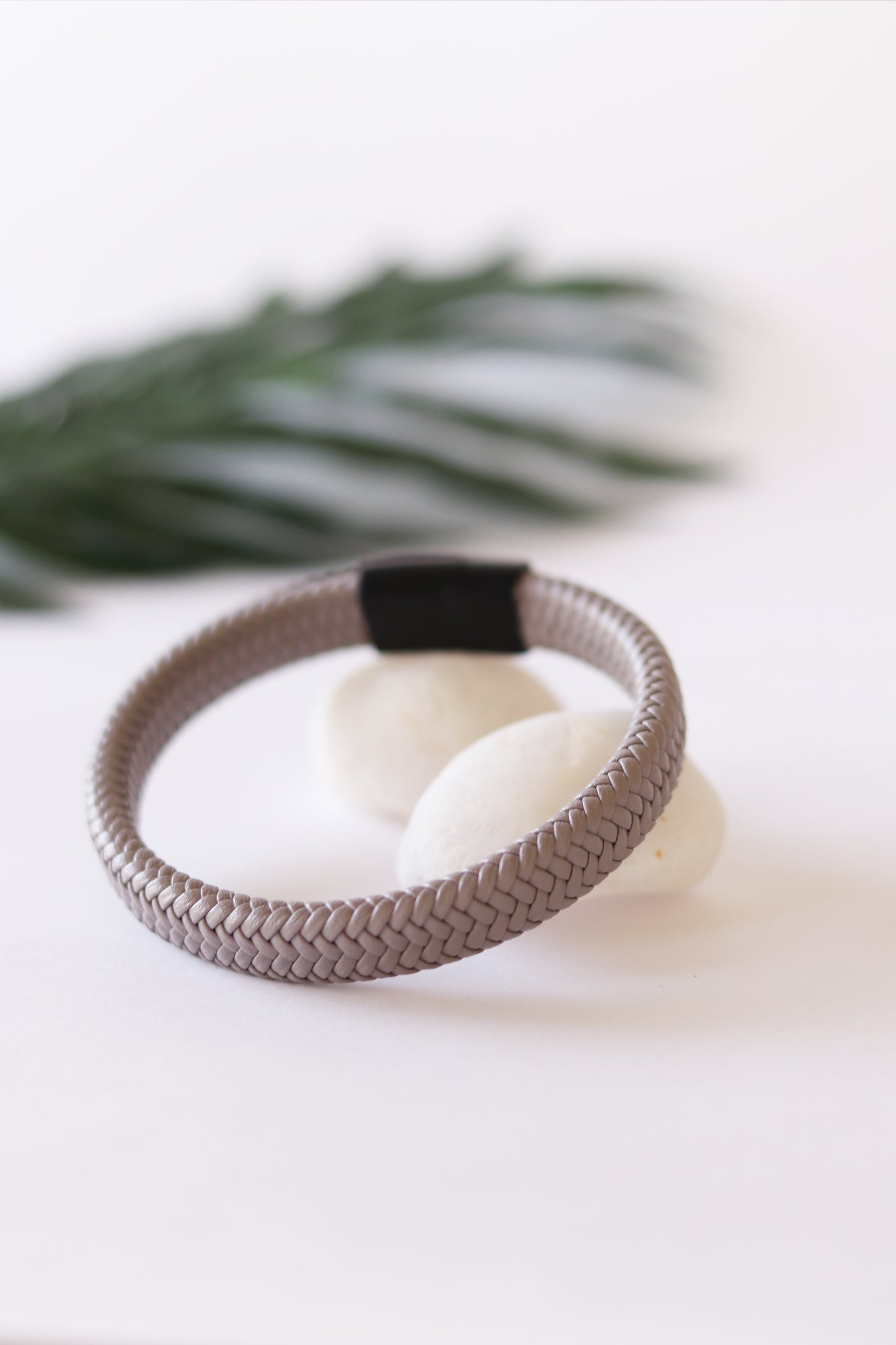 Magnetic Wrist Band - keos.life