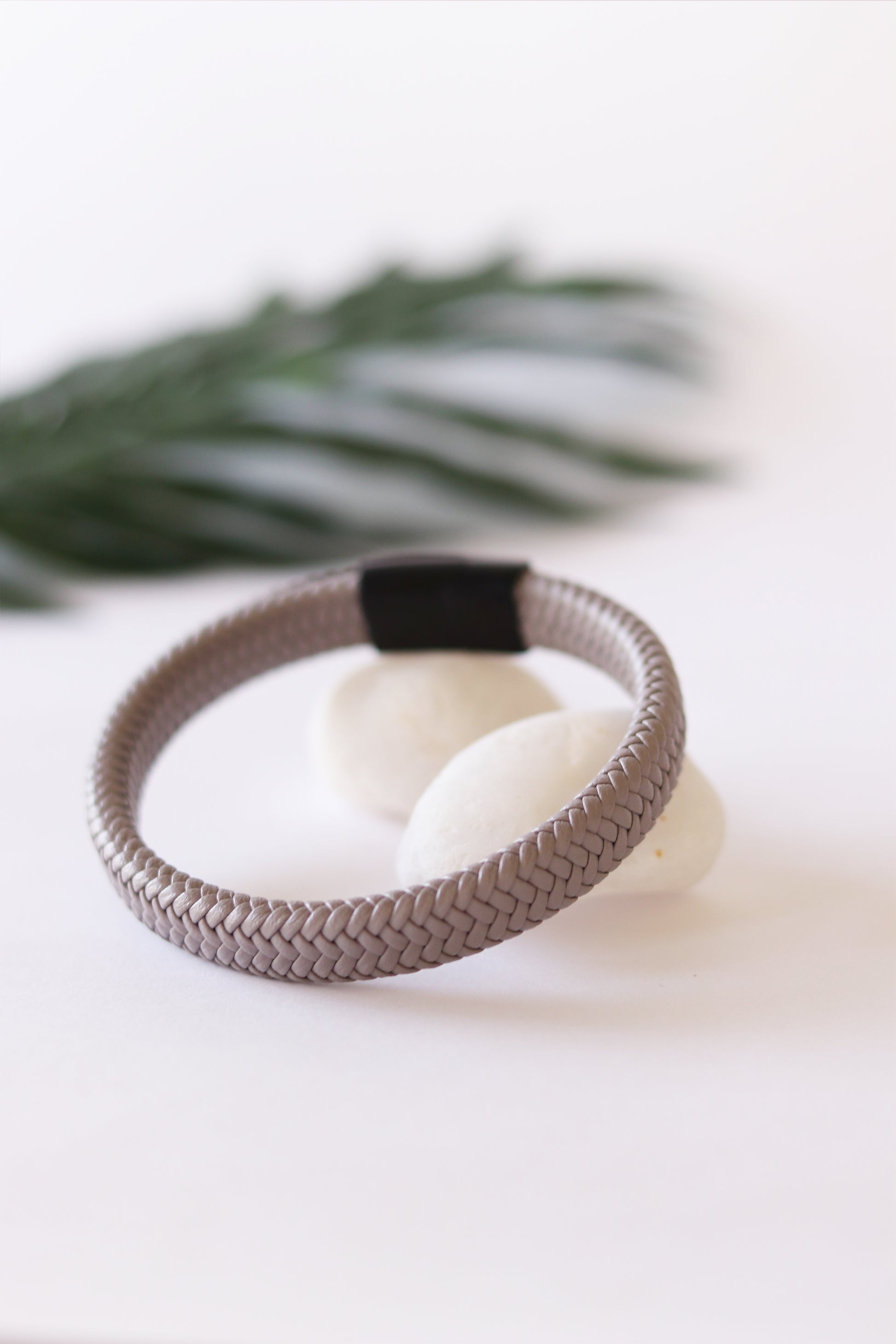 Magnetic Wrist Band - keos.life