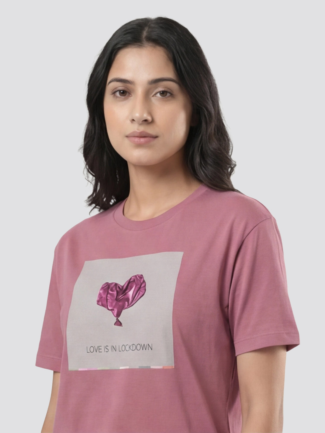 Organic Cotton Graphic T-Shirt – Love is in Lockdown | Regular Fit