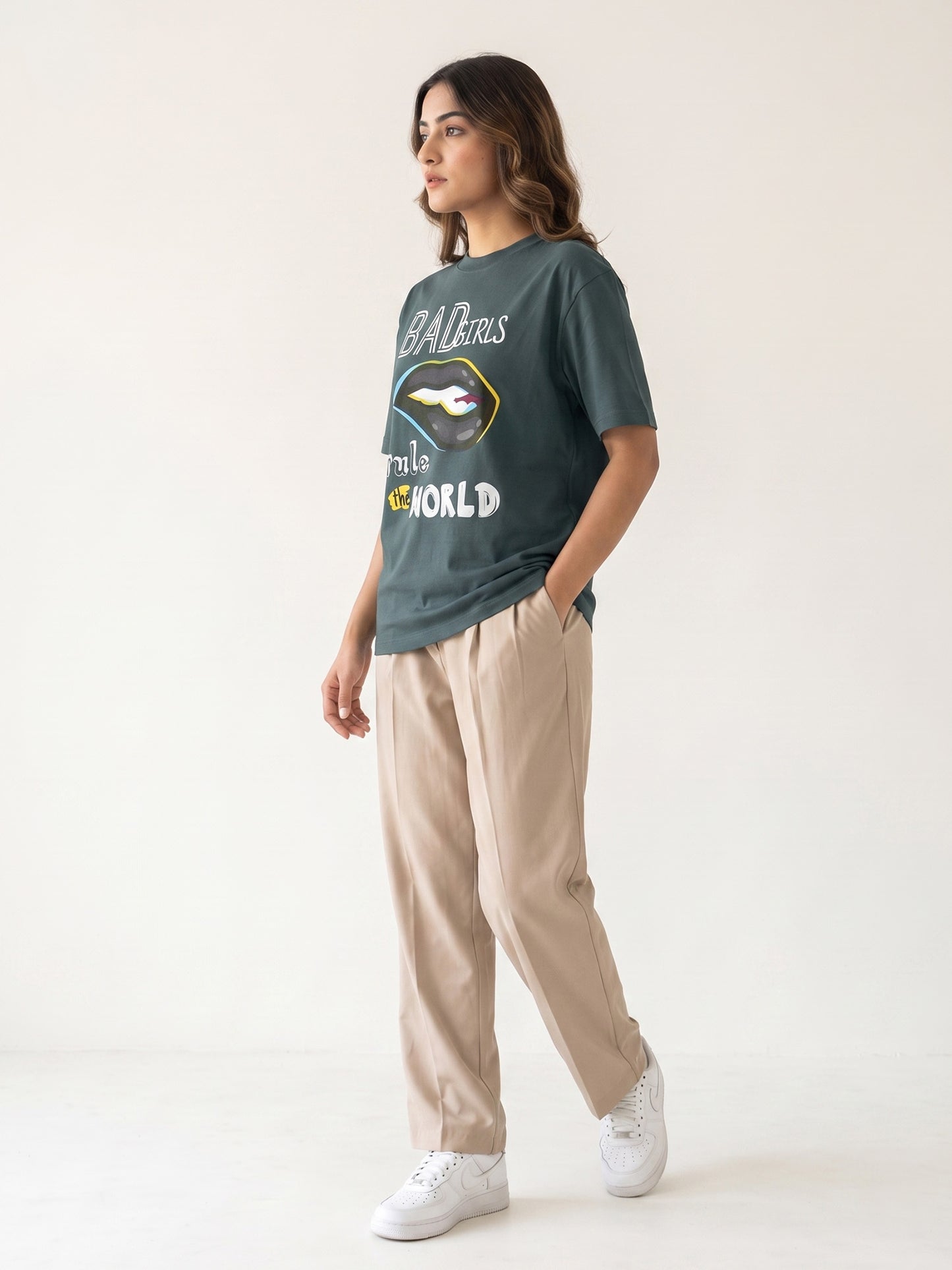 Unisex Green Cotton T-Shirt – “BAD GIRLS RULE THE WORLD” | Regular Fit