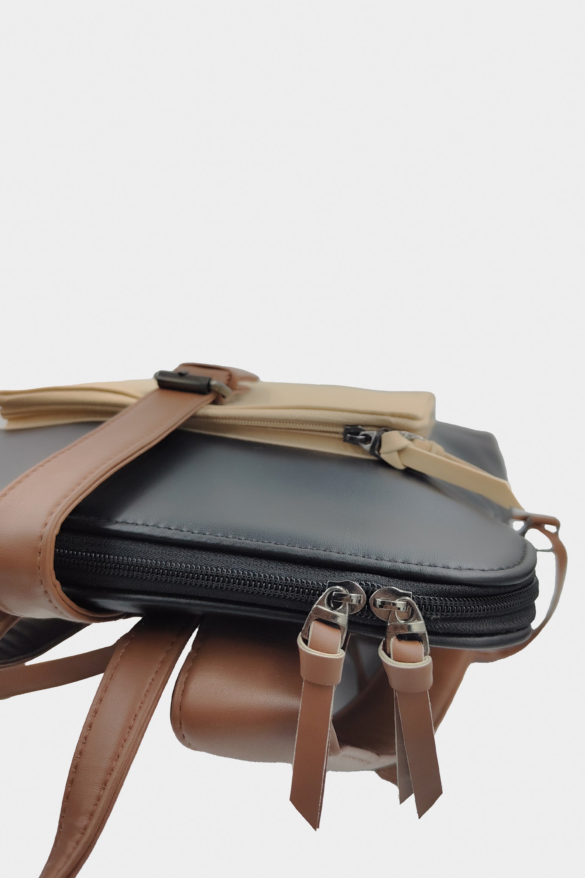 Unisex Luxe Backpack - keos.life