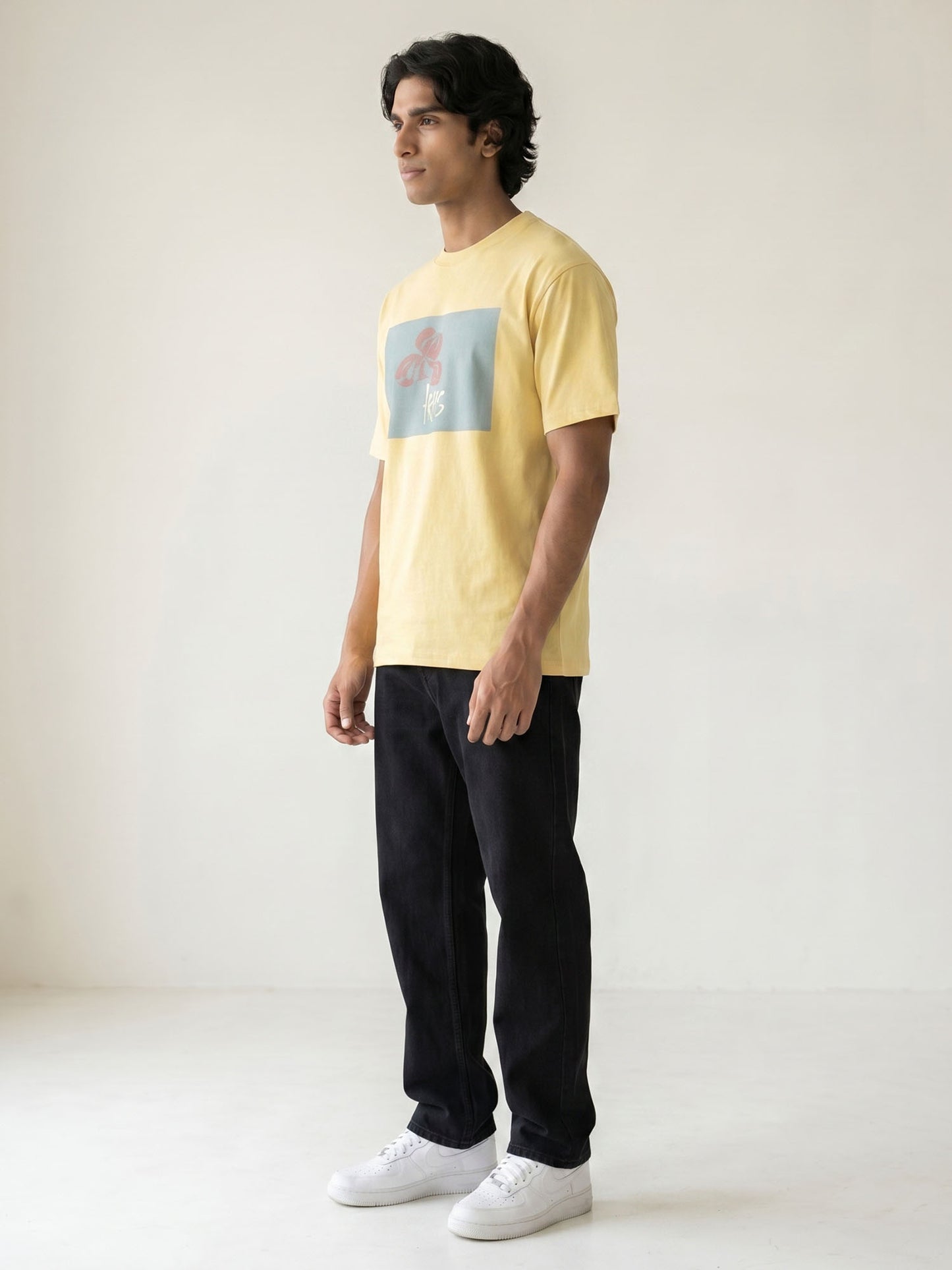 Organic Cotton Graphic T-Shirt – “Iris Tribe” | Regular Fit