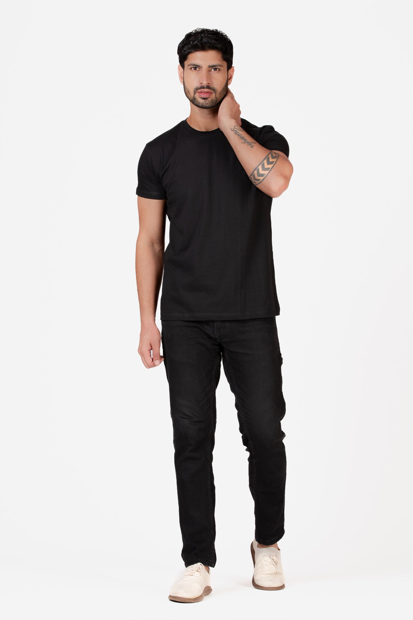 Organic Cotton Essential T-shirt - Black - keos.life