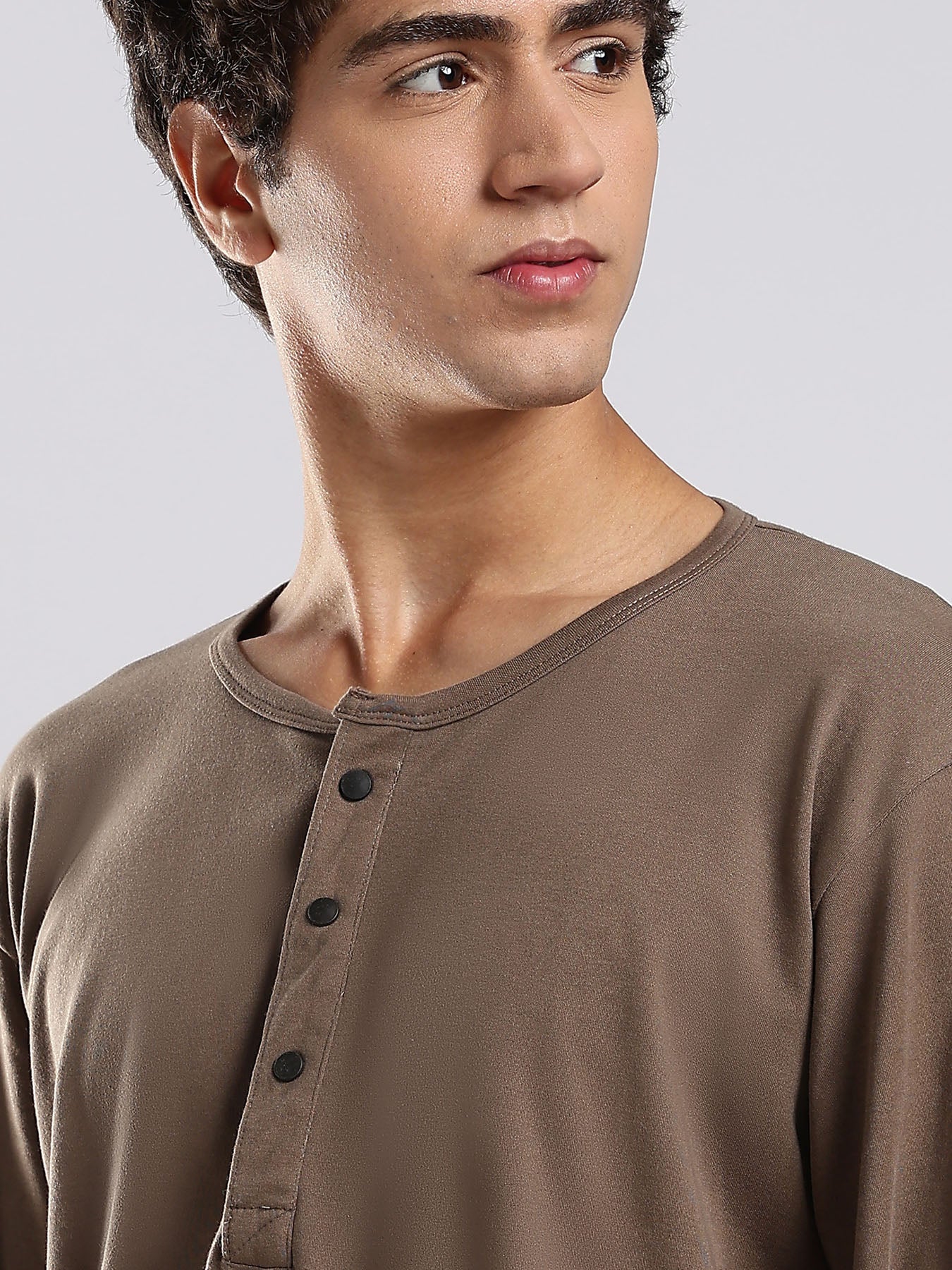 Men's Henley Shirt - Sand Dune
