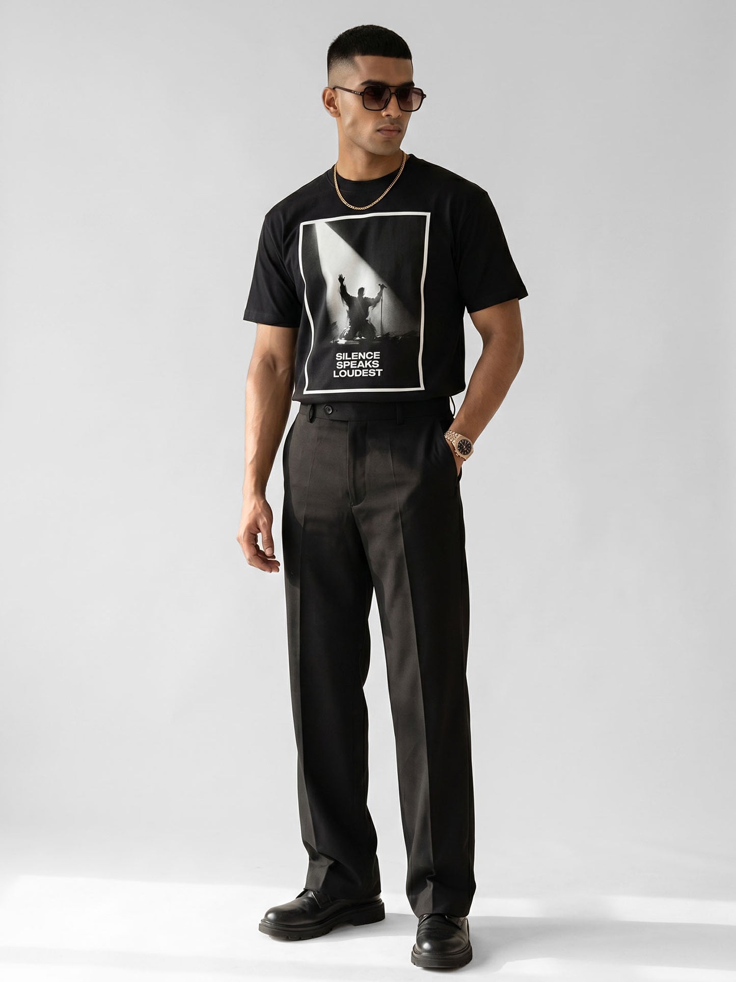 Black cotton graphic t-shirt for men and women by Keos
