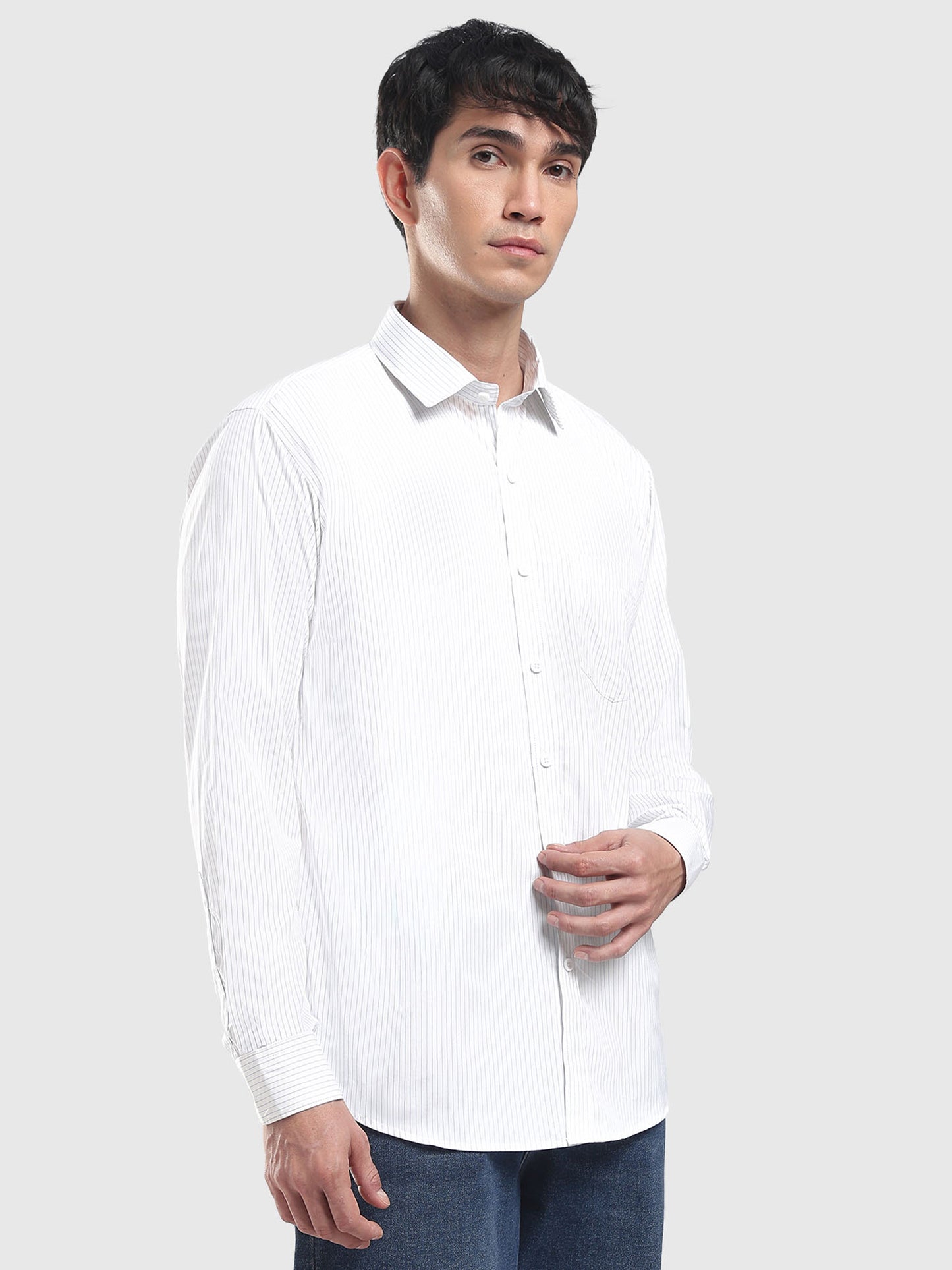 Men's White & Blue Pinstripe Cotton Shirt